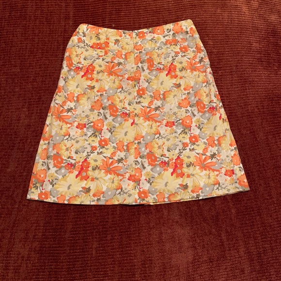 A-Line Skirt with Yellow Orange Red White Grey Flowers - Picture 2 of 9